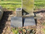 image of grave number 768499